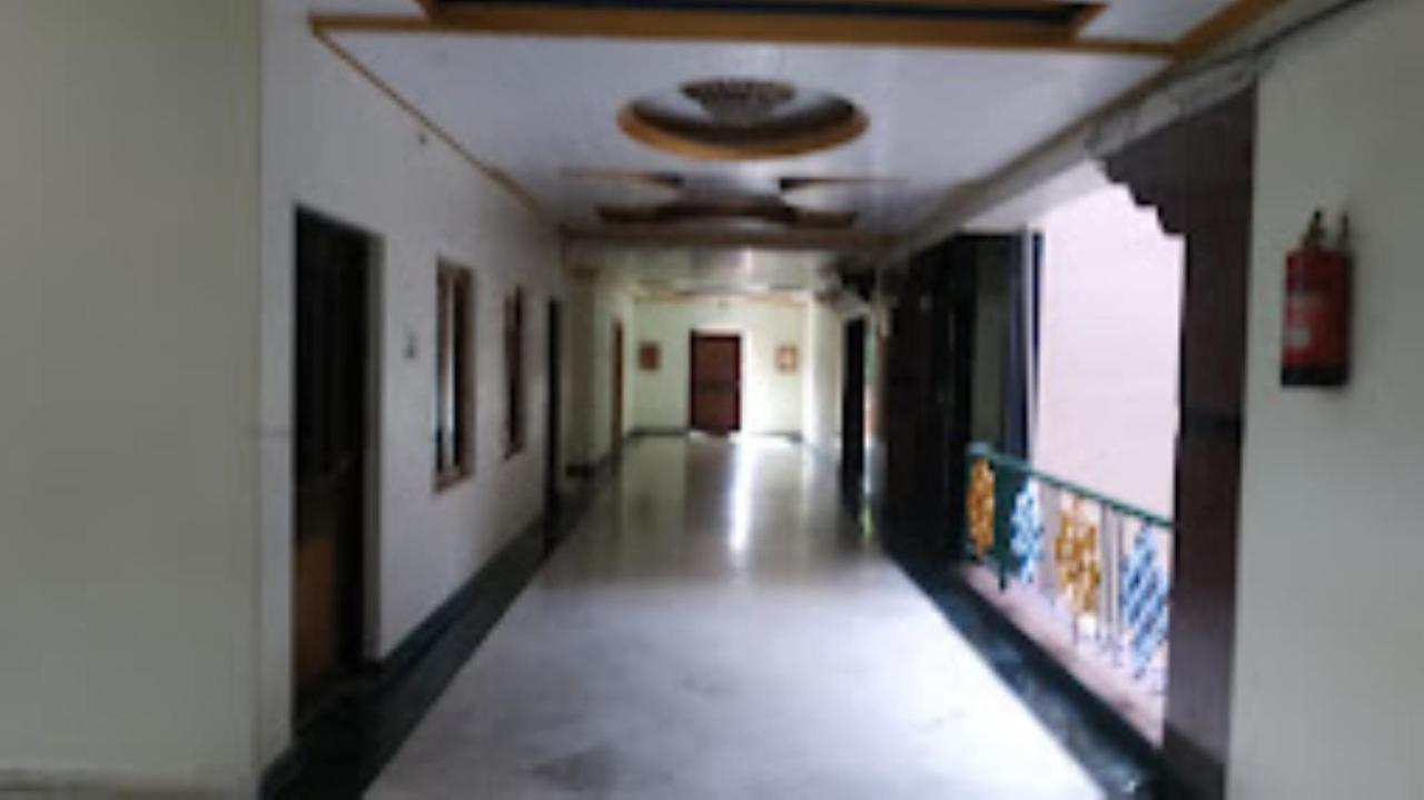 Hotel Mahayana Bodh Gaya Dış mekan fotoğraf